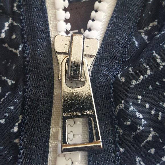 Women's Michael Kors Navy Blue Full Zip Rain Jacket Lined Size L - Picture 14 of 15